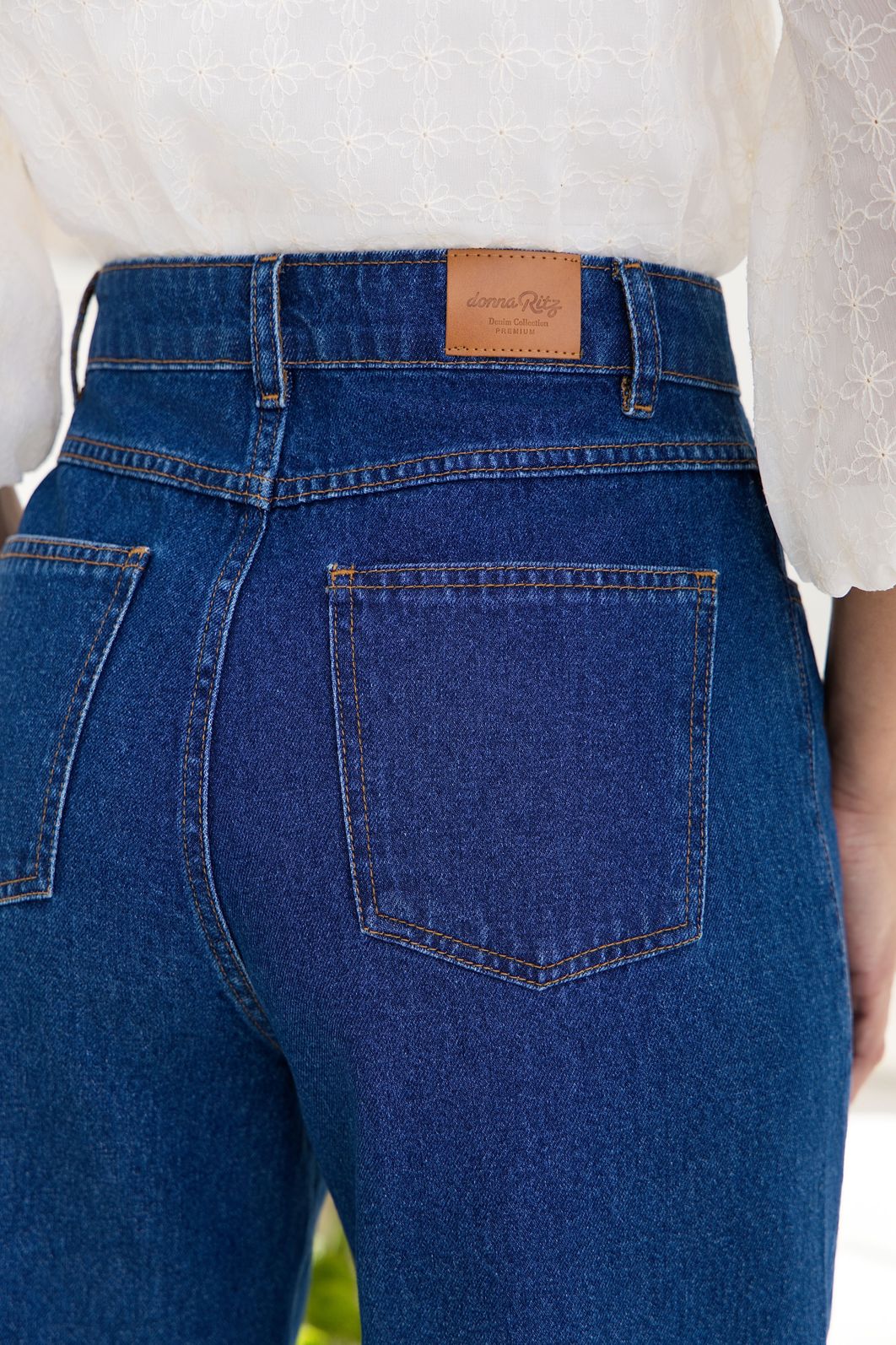 Calça Barrel Jeans - Donna Ritz Calça Barrel Jeans - Donna Ritz
