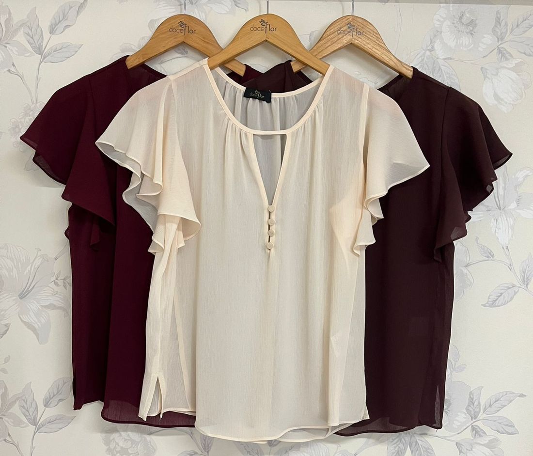 Blusa Manga Godê E Botões No Decote - Doce Flor