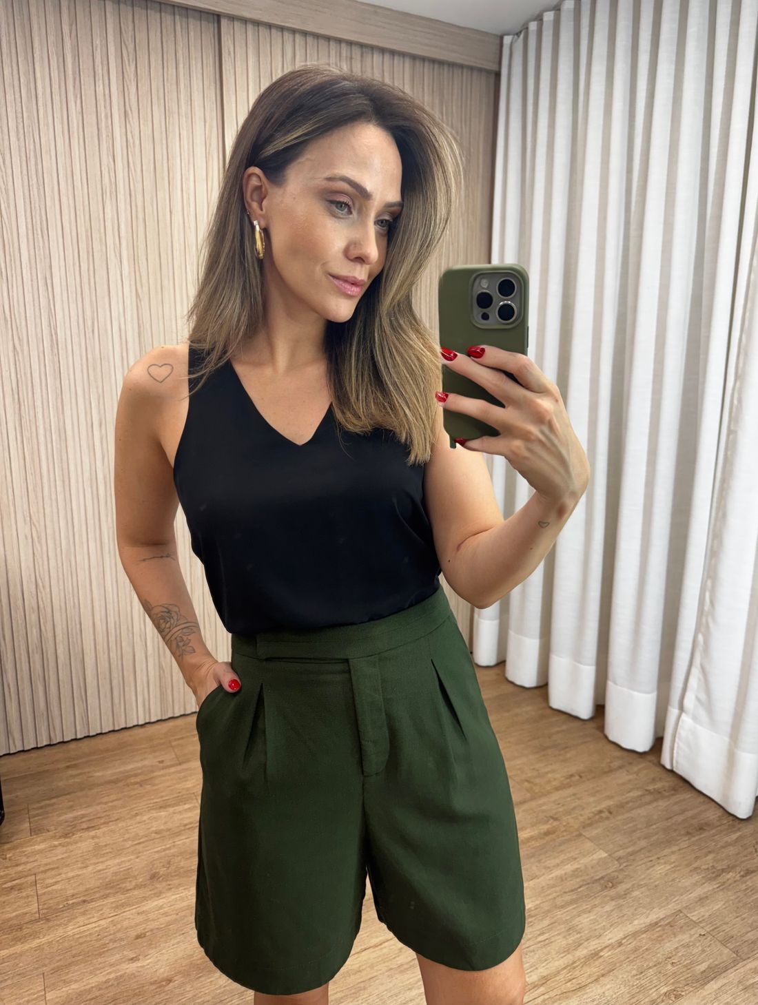 Regata Crepe Cropped Dupla - Donna Ritz Regata Crepe Cropped Dupla - Donna Ritz