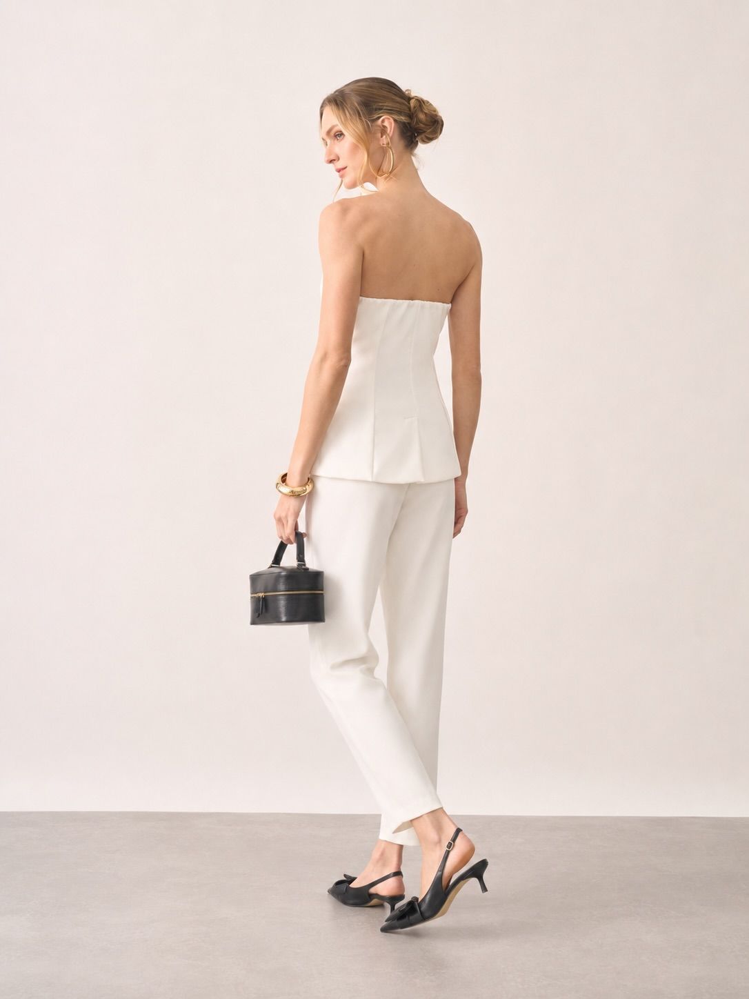 Calça Alfaiataria Pregas com Bolso - Milalai Calça Alfaiataria Pregas com Bolso - Milalai