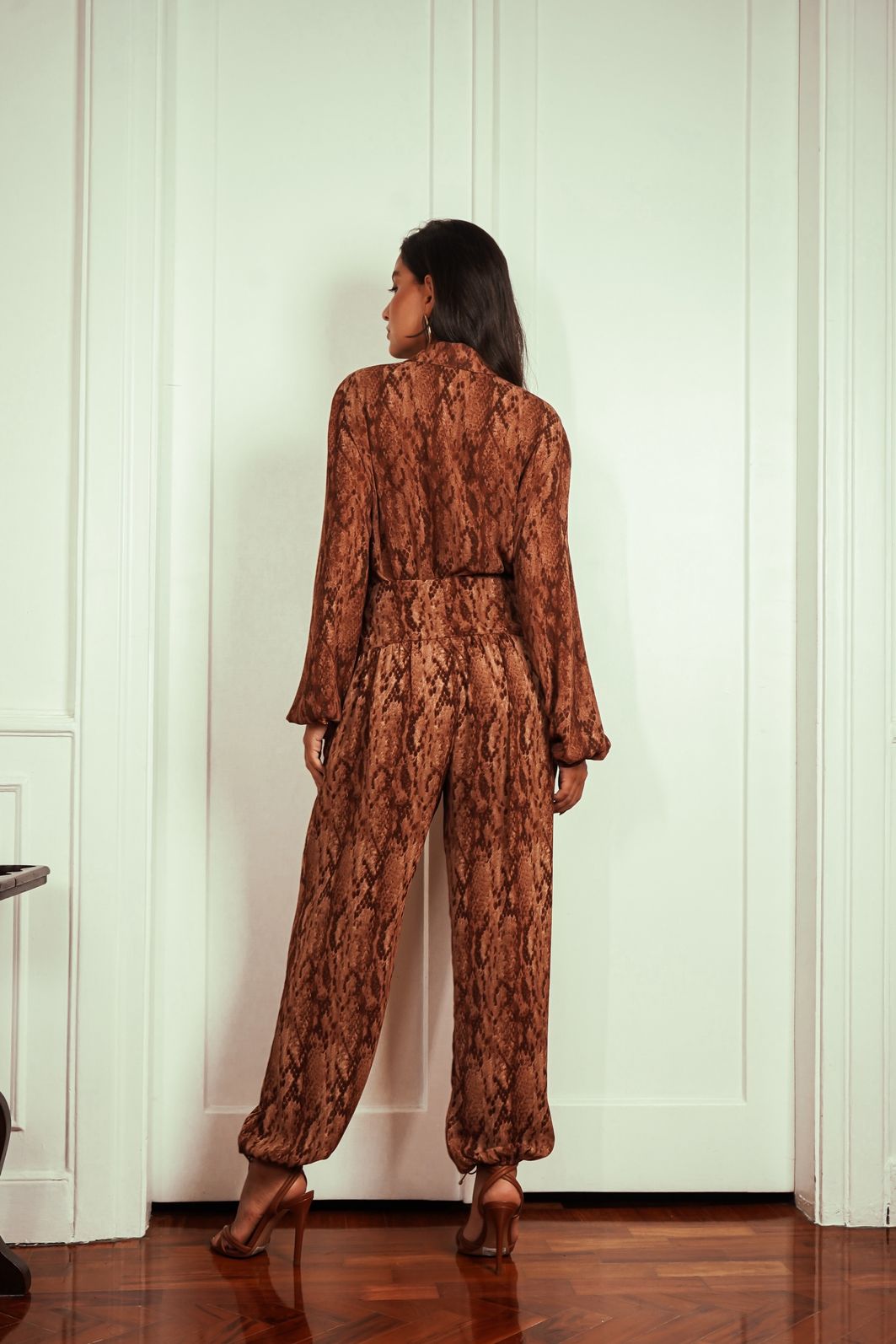 Blusa Manga Longa Estampa Cobra - Donna Ritz Blusa Manga Longa Estampa Cobra - Donna Ritz