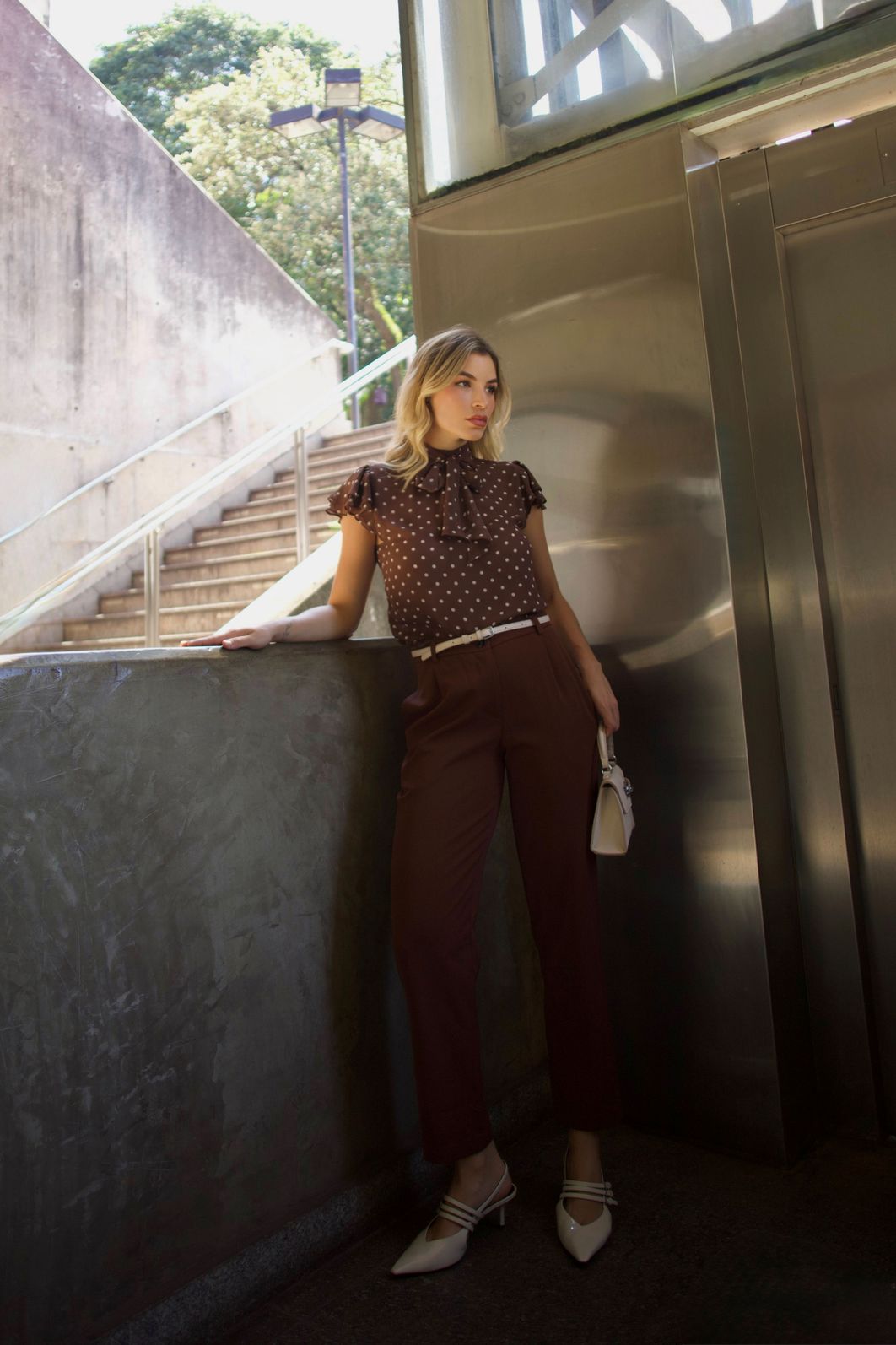 Calça Cenoura Alfaiataria - Doce Flor