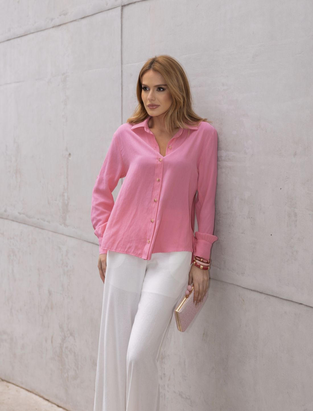 Camisa de Viscolinho comMartingale - Doce Flor Camisa de Viscolinho comMartingale - Doce Flor