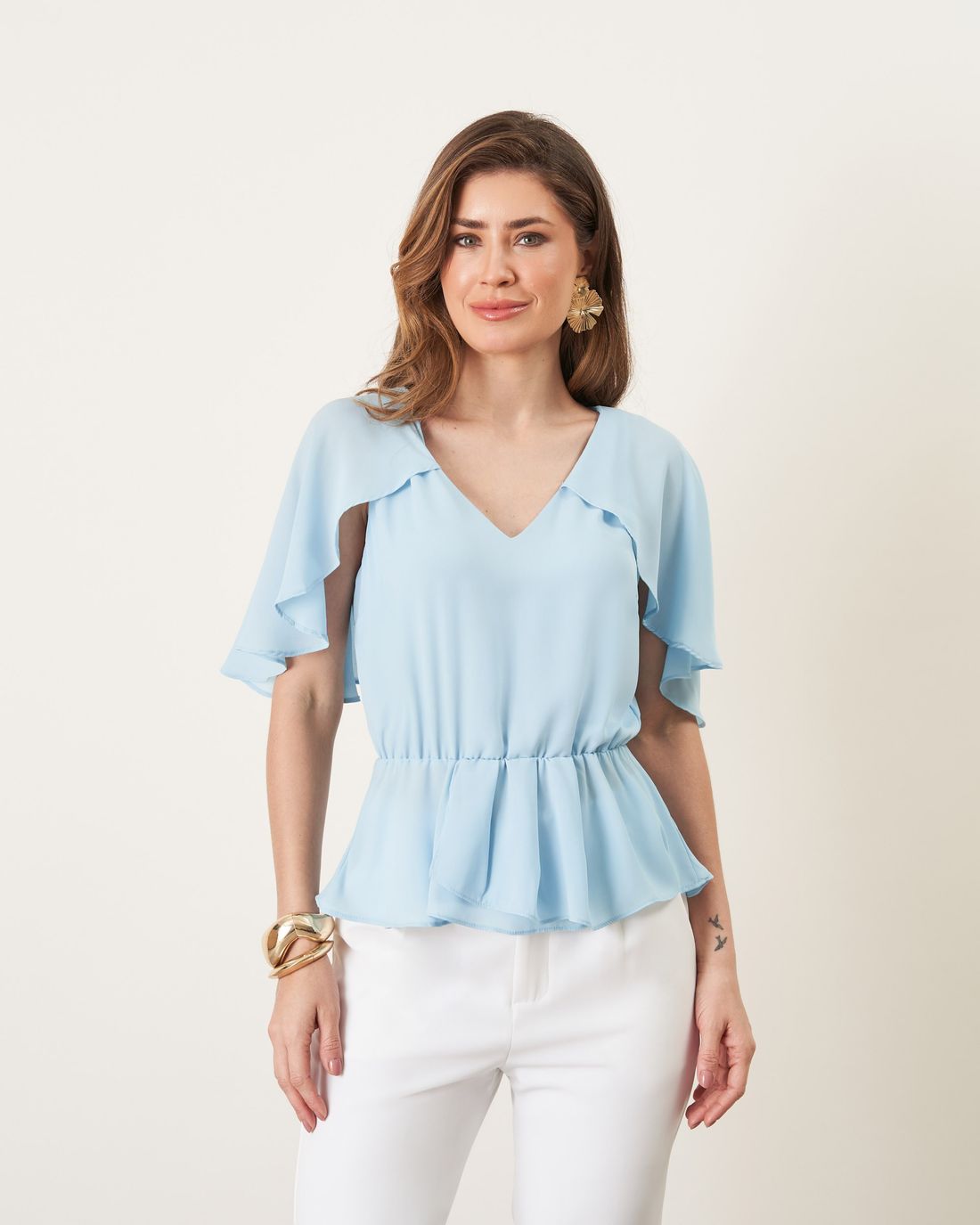 Blusa Crepe Capa Com Pregas - Milalai Blusa Crepe Capa Com Pregas - Milalai