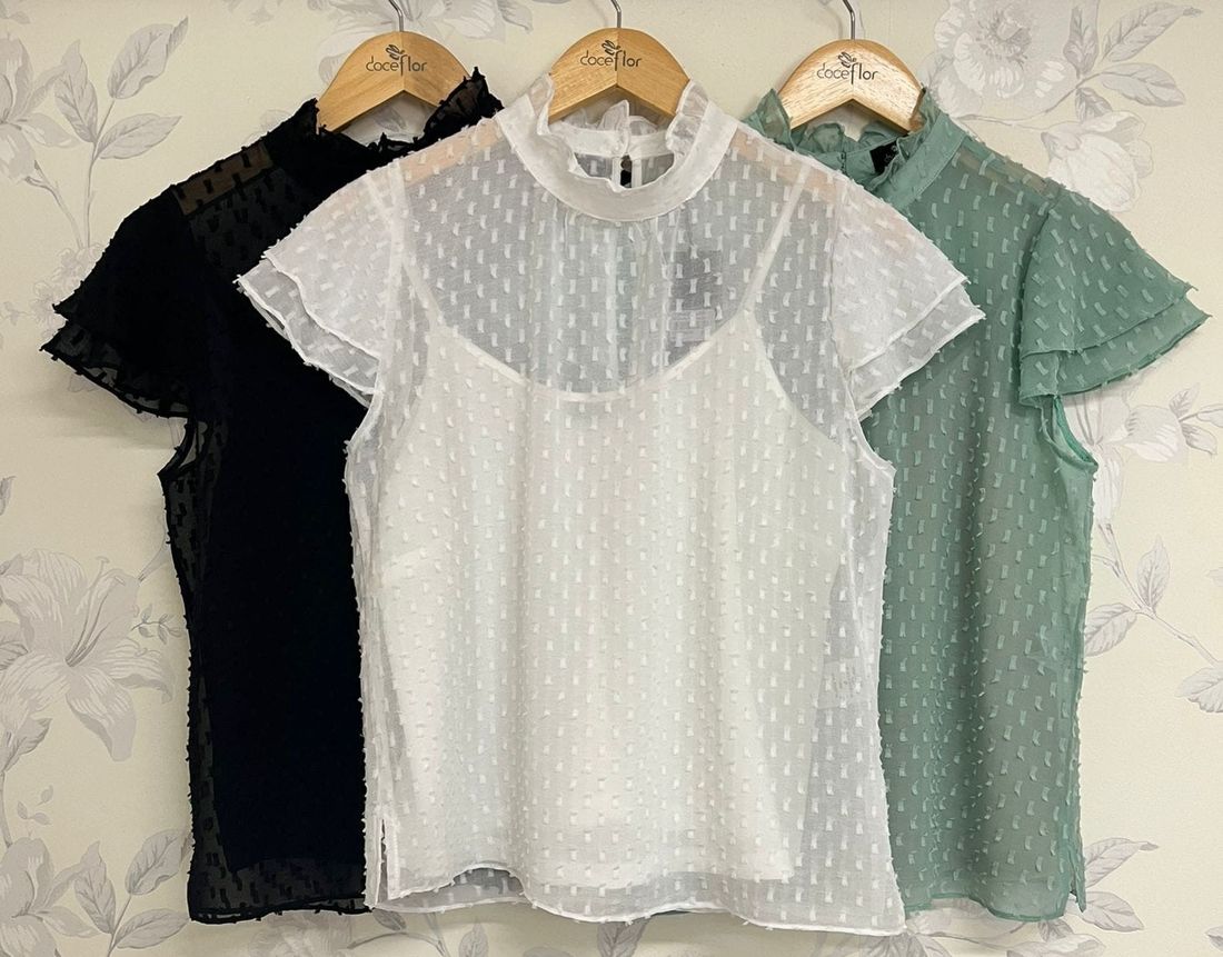 Blusa Crepe Chiffon Gola Alta - Doce Flor