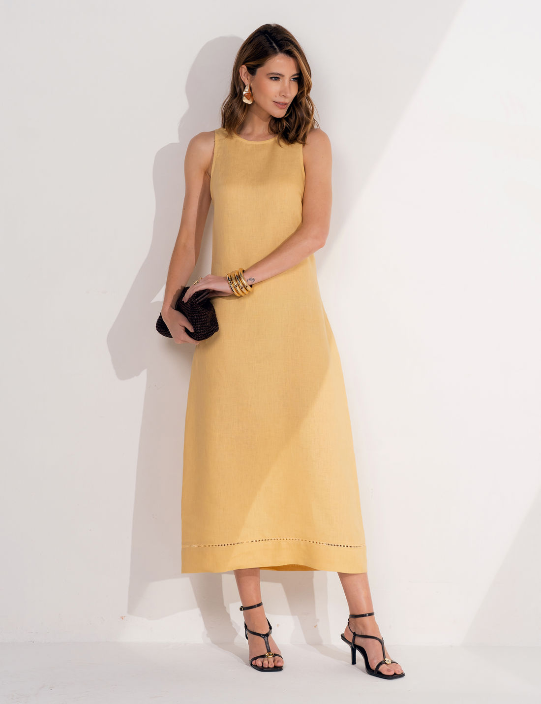 Vestido 100% Linho - Unique Chic Vestido 100% Linho - Unique Chic