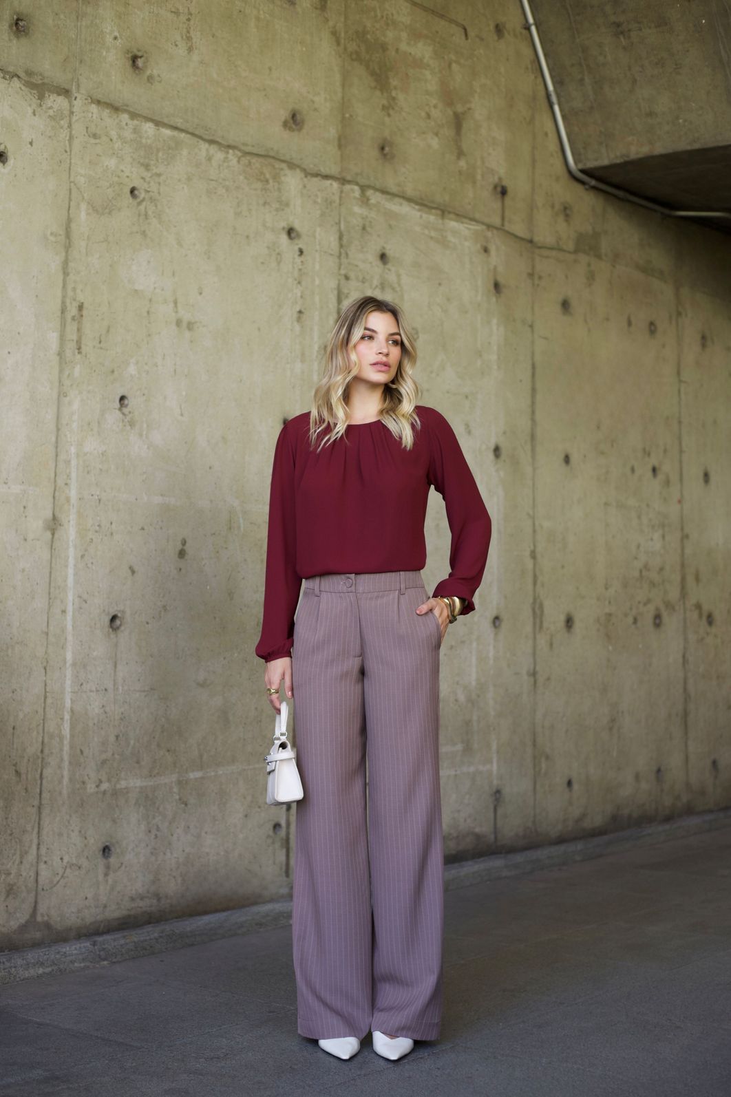 Calça Pantalona Risca De Giz Bolsos - Doce Flor