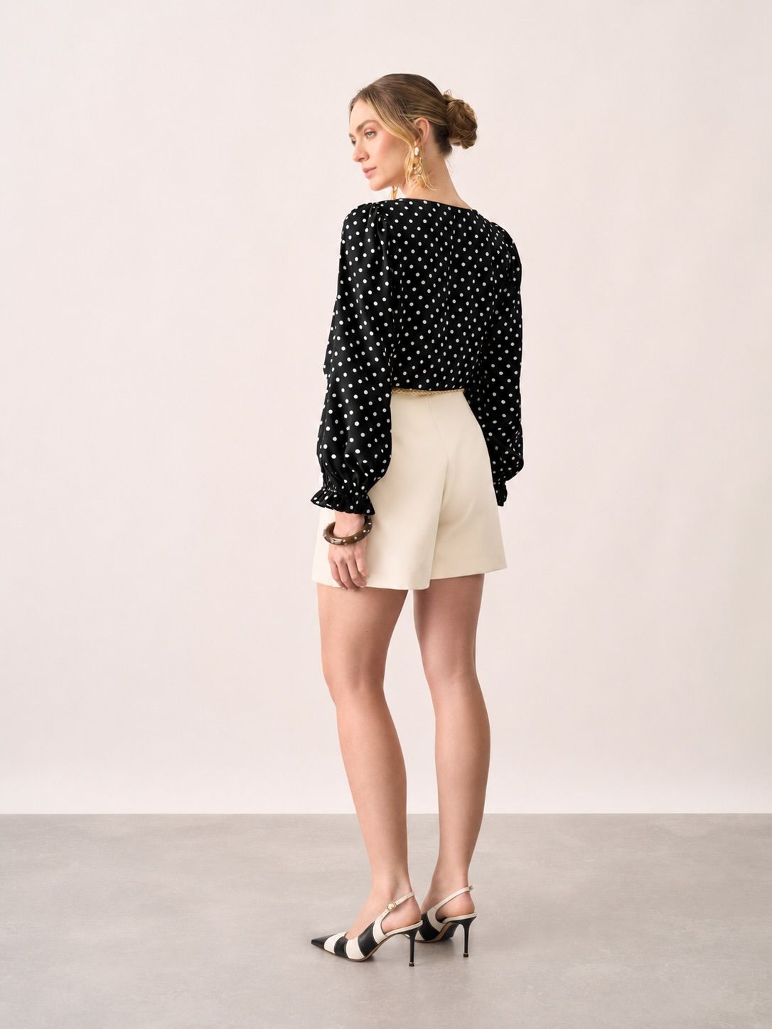 Blusa Crepe Manga Longa Poás - Milalai Blusa Crepe Manga Longa Poás - Milalai