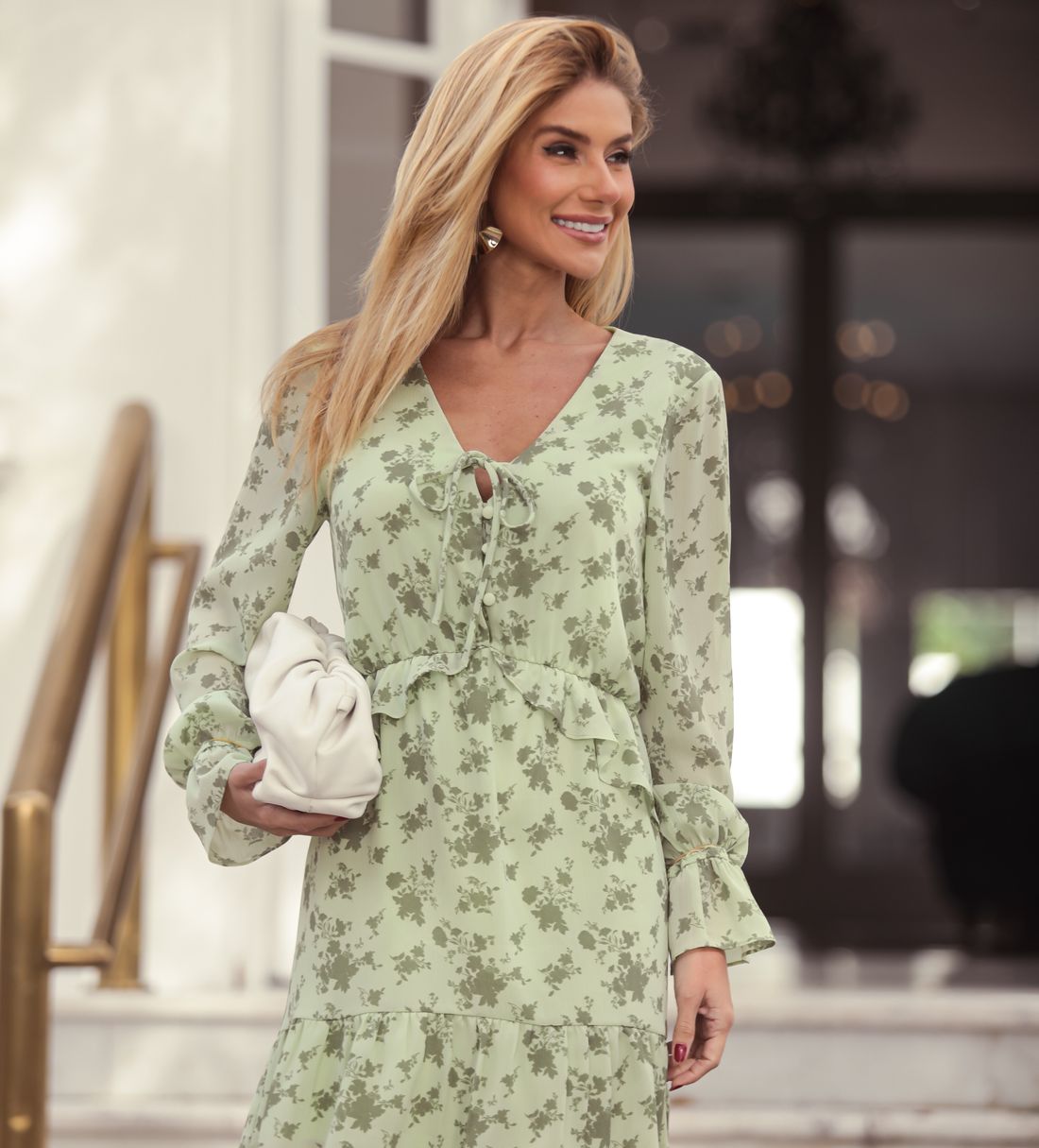 Vestido Curto Babados Yoryu Floral Manga Longa - Donna Ritz