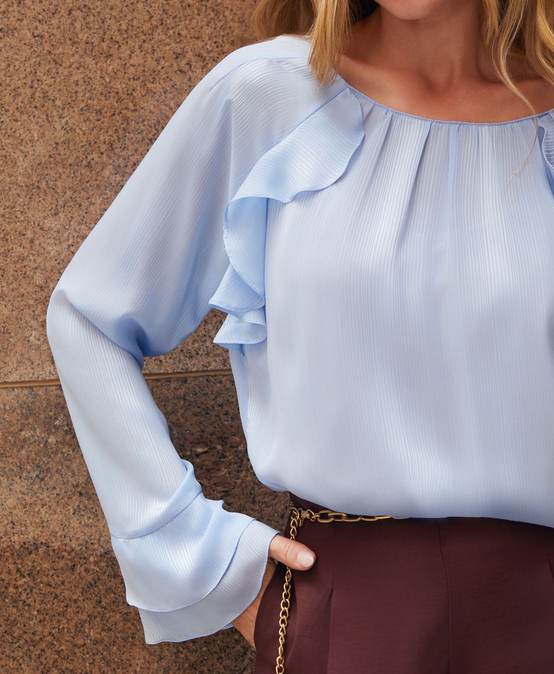 Blusa Chiffon Jacquard Com Jabots - Doce Flor Blusa Chiffon Jacquard Com Jabots - Doce Flor