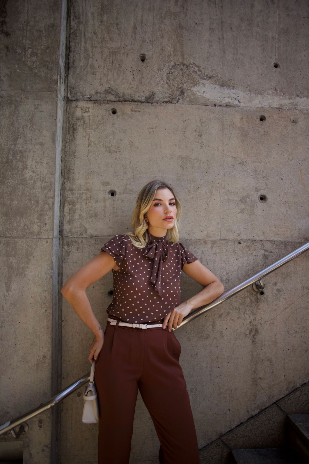 Blusa Crepe Gola Alta Poás - Doce Flor