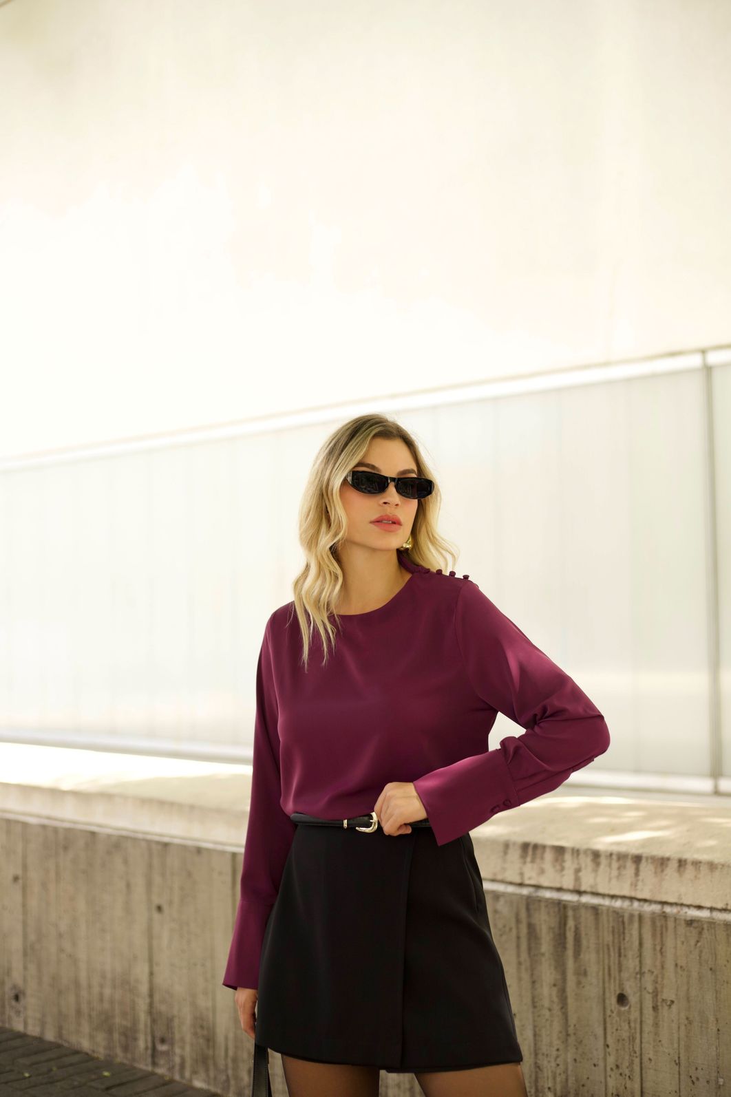 Blusa Manga Longa Acetinada Botões - Doce Flor