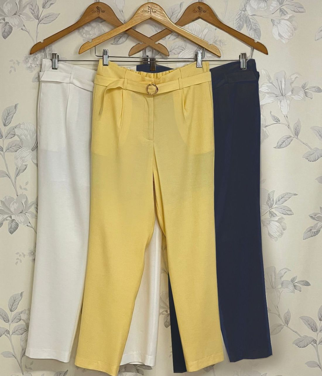 Calça Clochard Alfaiataria Mista Cinto - Doce Flor