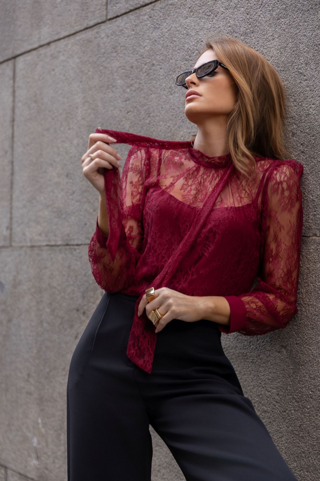 Blusa Manga Longa Gola Laço Renda - Doce Flor