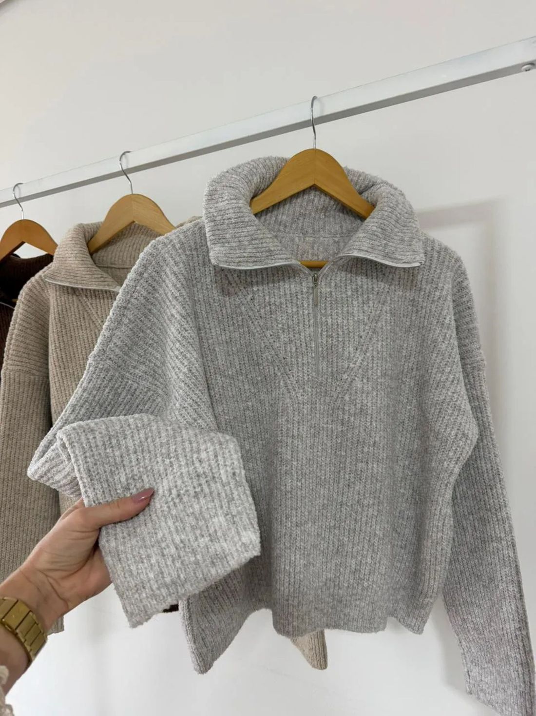 Blusa Tricot Mousse Gola Zíper Blusa Tricot Mousse Gola Zíper