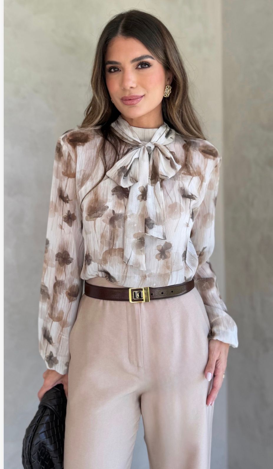 Blusa Gola Laço Estampa Floral Exclusiva - Donna Ritz