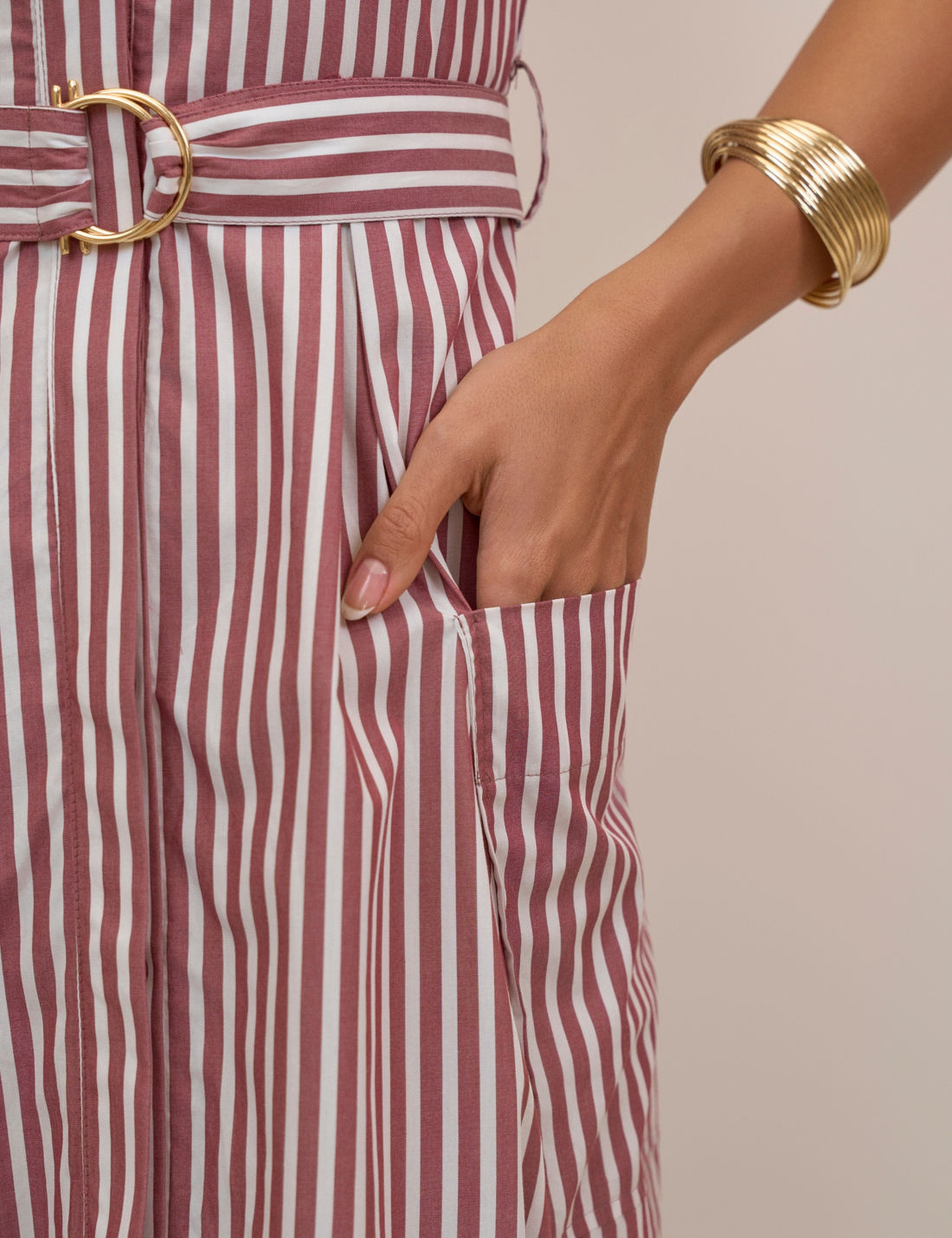 Vestido Meggie Tricoline Listrado - Unique Chic Vestido Meggie Tricoline Listrado - Unique Chic