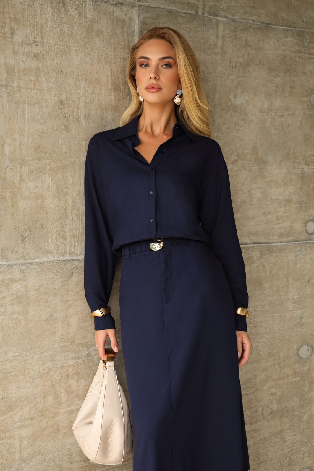 Saia Midi Viscolinho Cinto Fivela - Milalai Saia Midi Viscolinho Cinto Fivela - Milalai