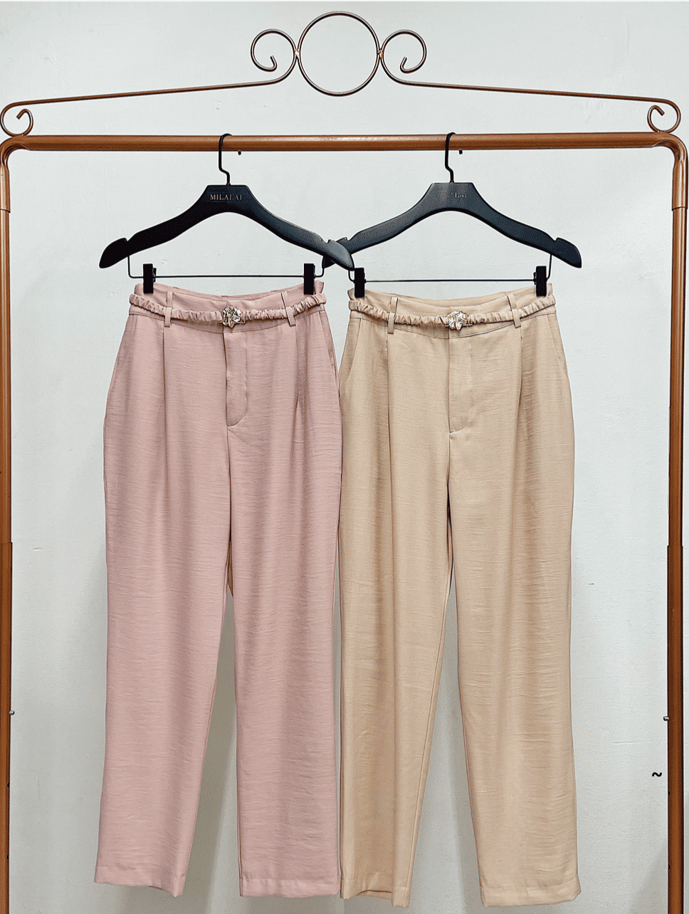Calça Marrant Cinto Elástico Fivela - Milalai Calça Marrant Cinto Elástico Fivela - Milalai