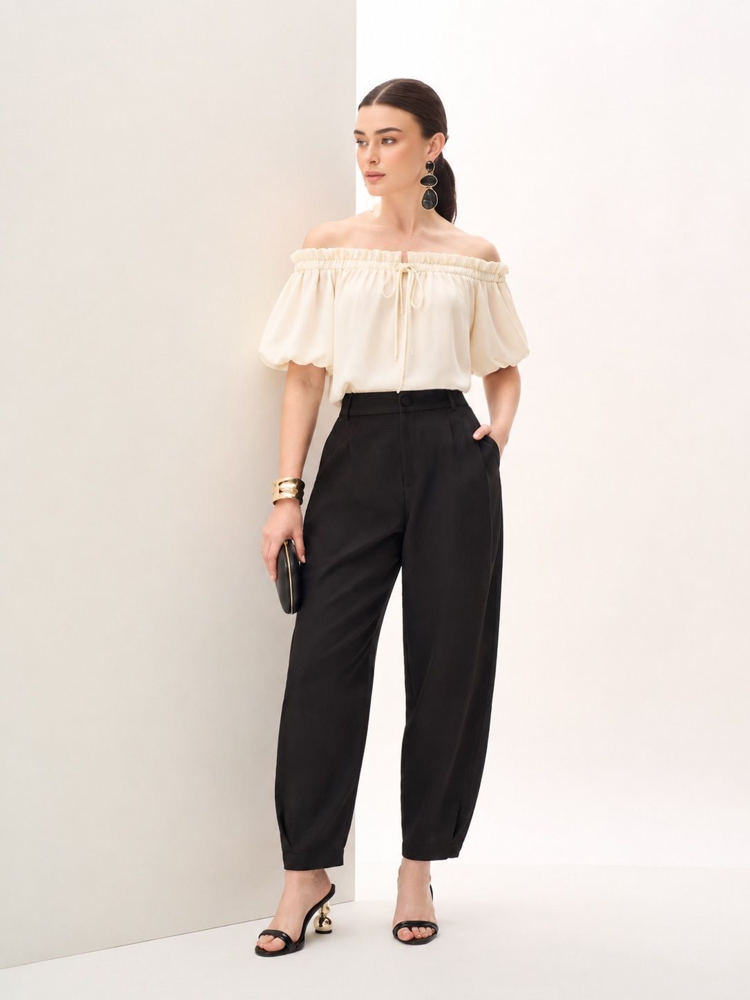 Blusa Crepe Ombro a Ombro - Milalai Blusa Crepe Ombro a Ombro - Milalai