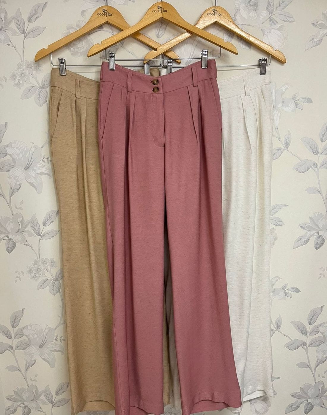 Calça Wide Leg -Doce Flor Calça Wide Leg -Doce Flor