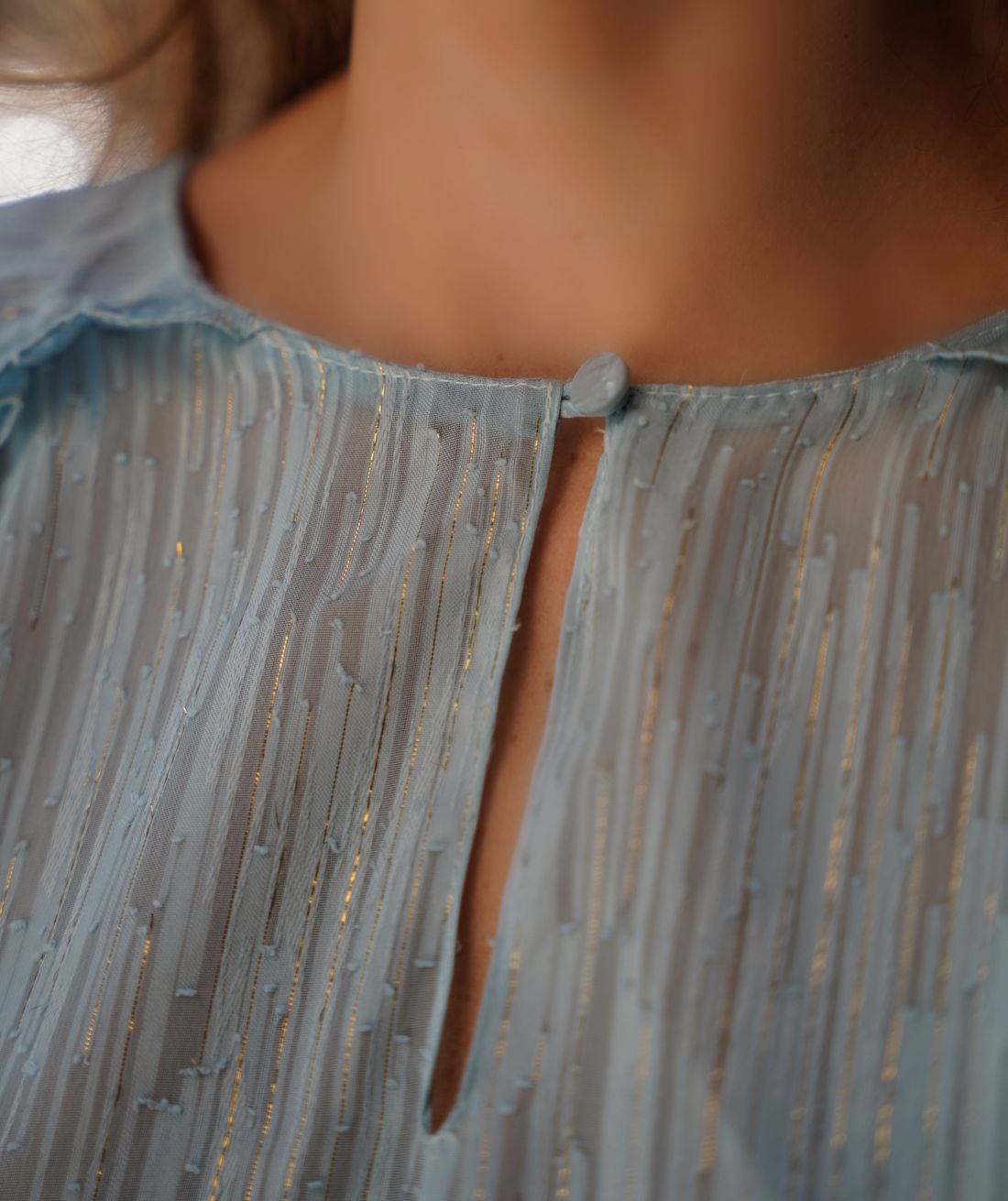 Blusa Manga Longa Chiffon Jacquard - Doce Flor