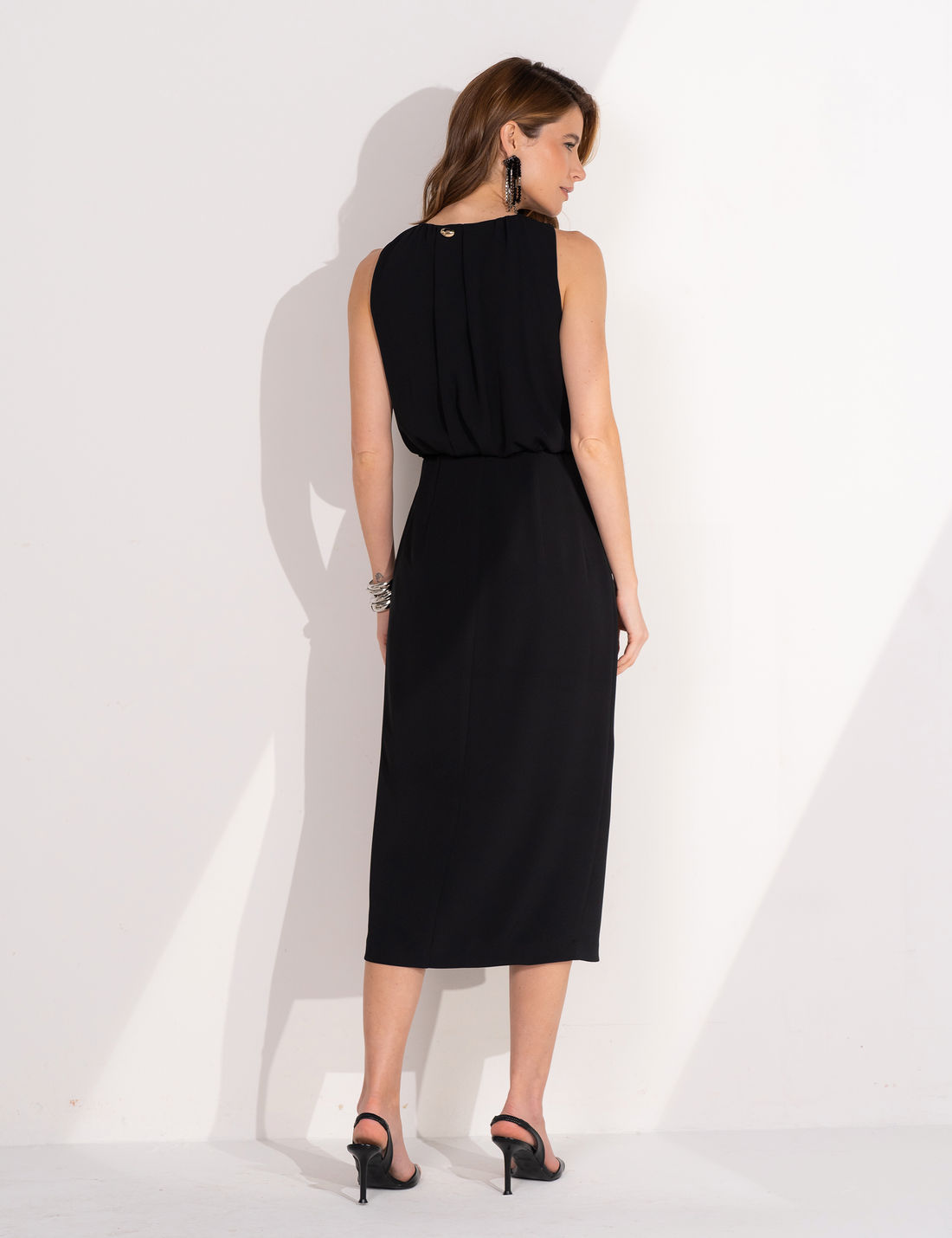 Vestido Cinthia Alfaiataria- Unique Chic Vestido Cinthia Alfaiataria- Unique Chic