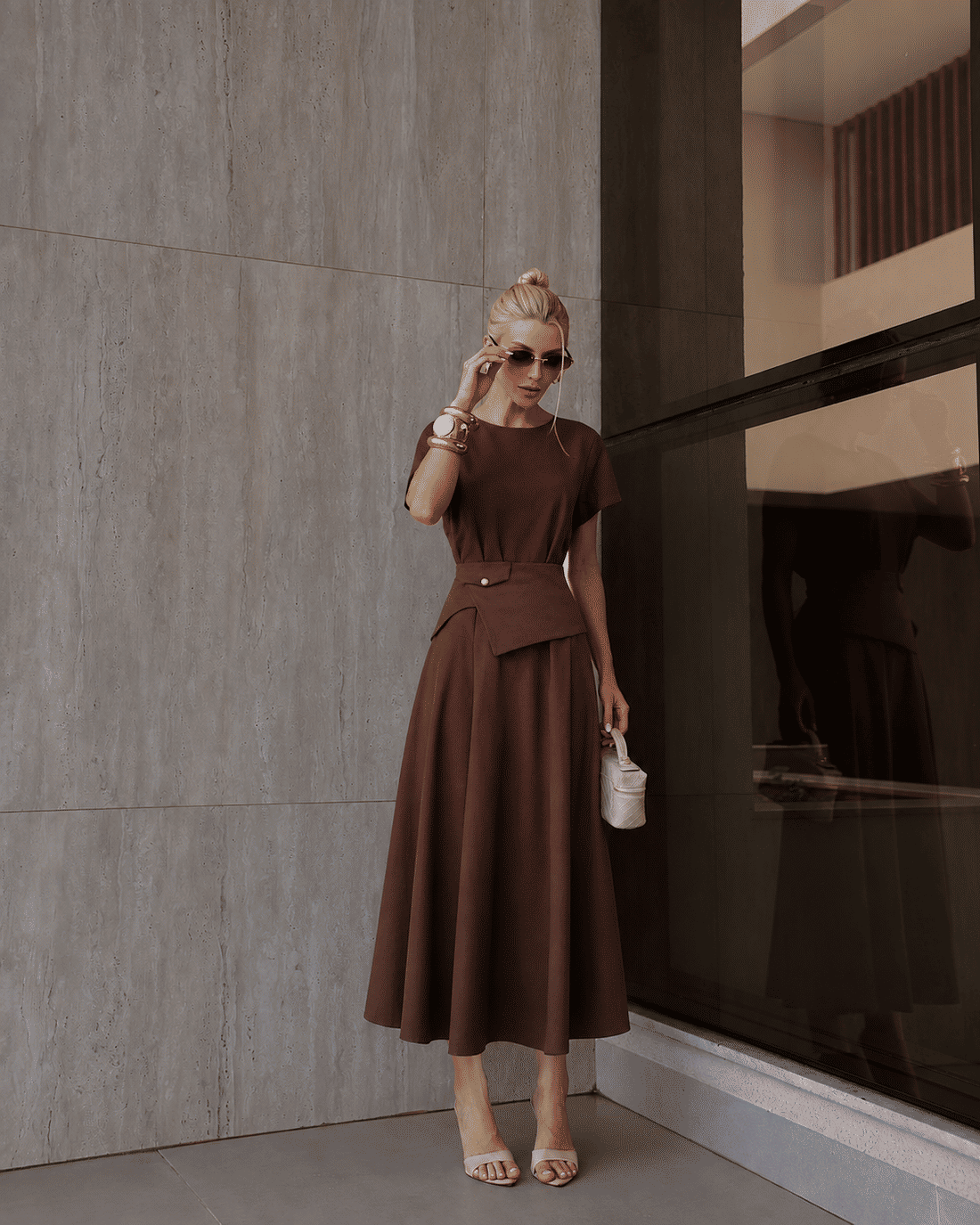 Vestido Midi Zaya Alfaiataria Mista de Viscose Vestido Midi Zaya Alfaiataria Mista de Viscose