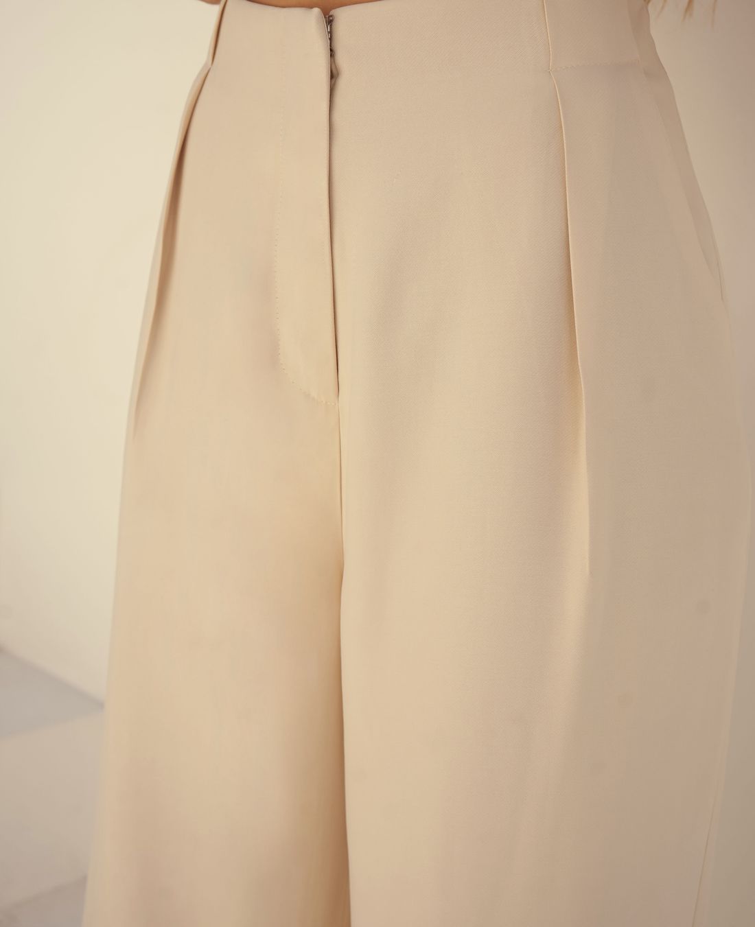 Conjunto Colete e Calça Wide Twill Bolso - Donna Ritz Conjunto Colete e Calça Wide Twill Bolso - Donna Ritz