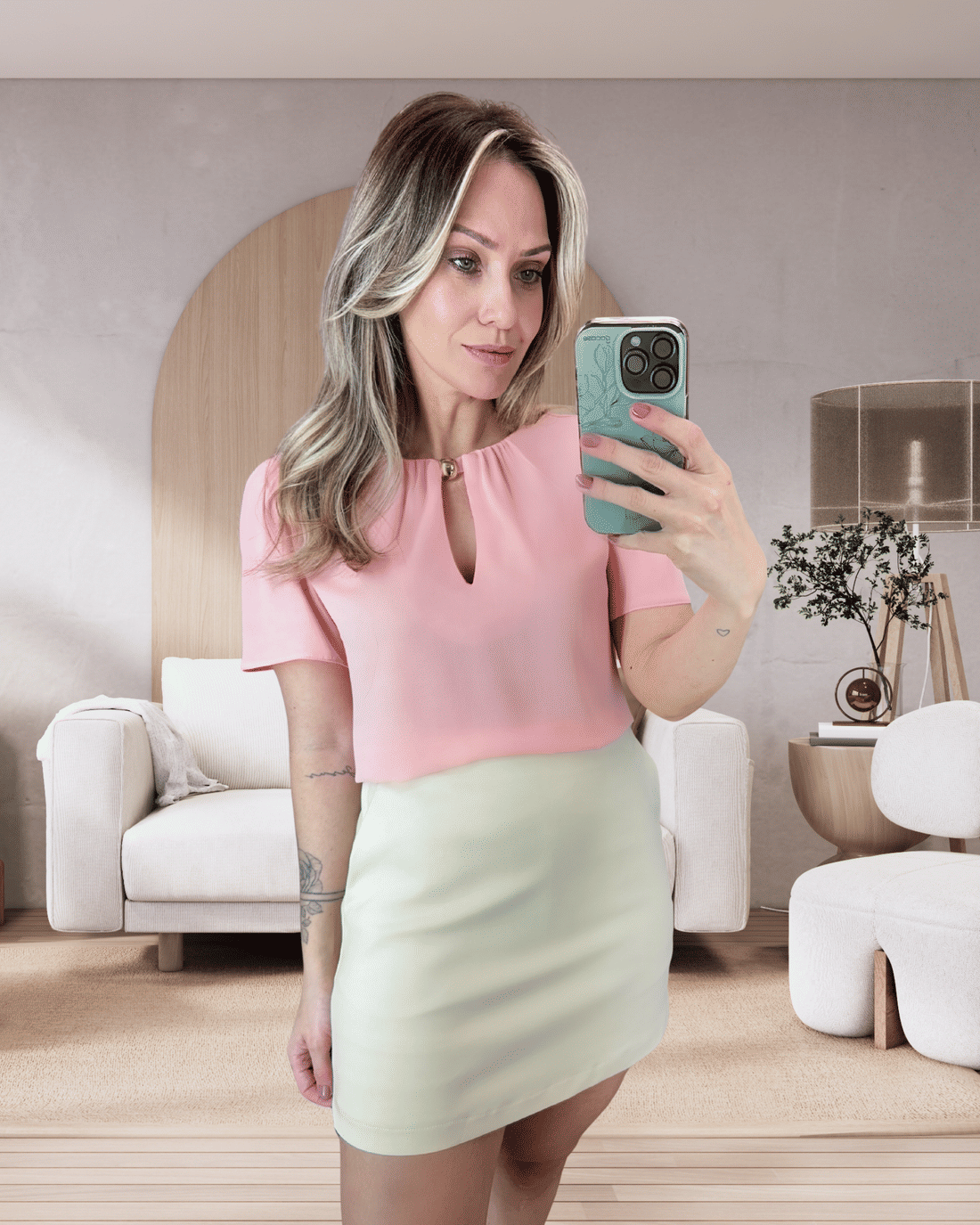 Blusa Crepe Franzido Aviamento Bold - Donna Ritz Blusa Crepe Franzido Aviamento Bold - Donna Ritz