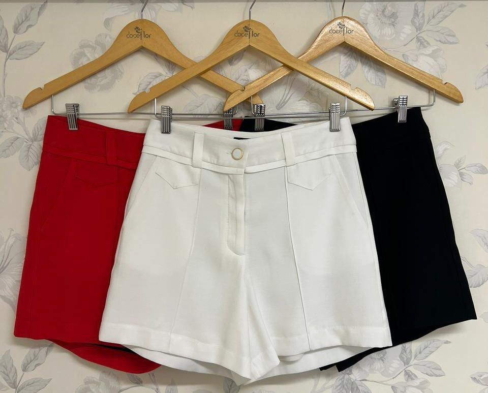 Shorts Com Lapela E Nervura - Doce Flor
