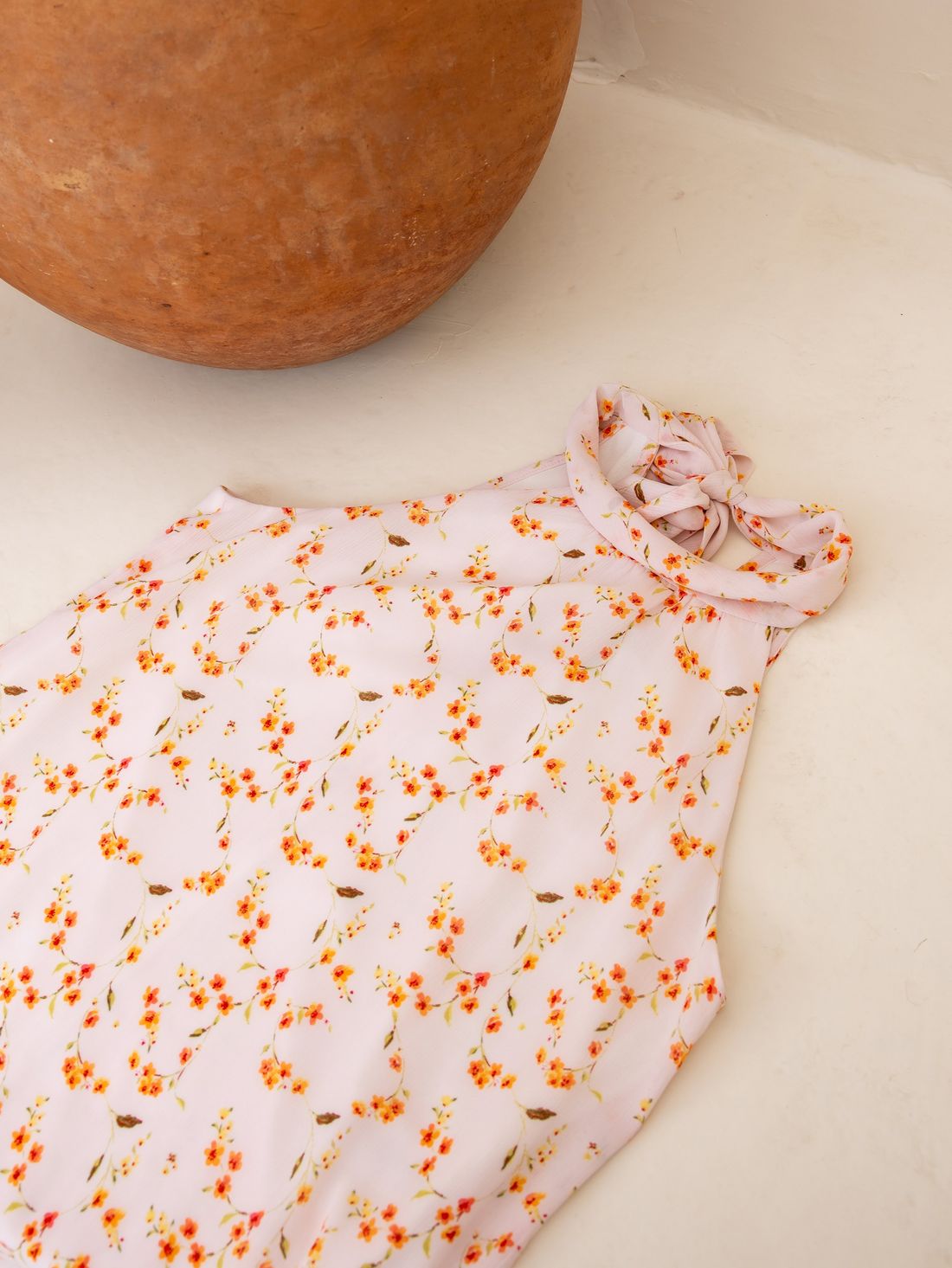 Vestido Estampado Floral Gola Laço - Doce Flor Vestido Estampado Floral Gola Laço - Doce Flor