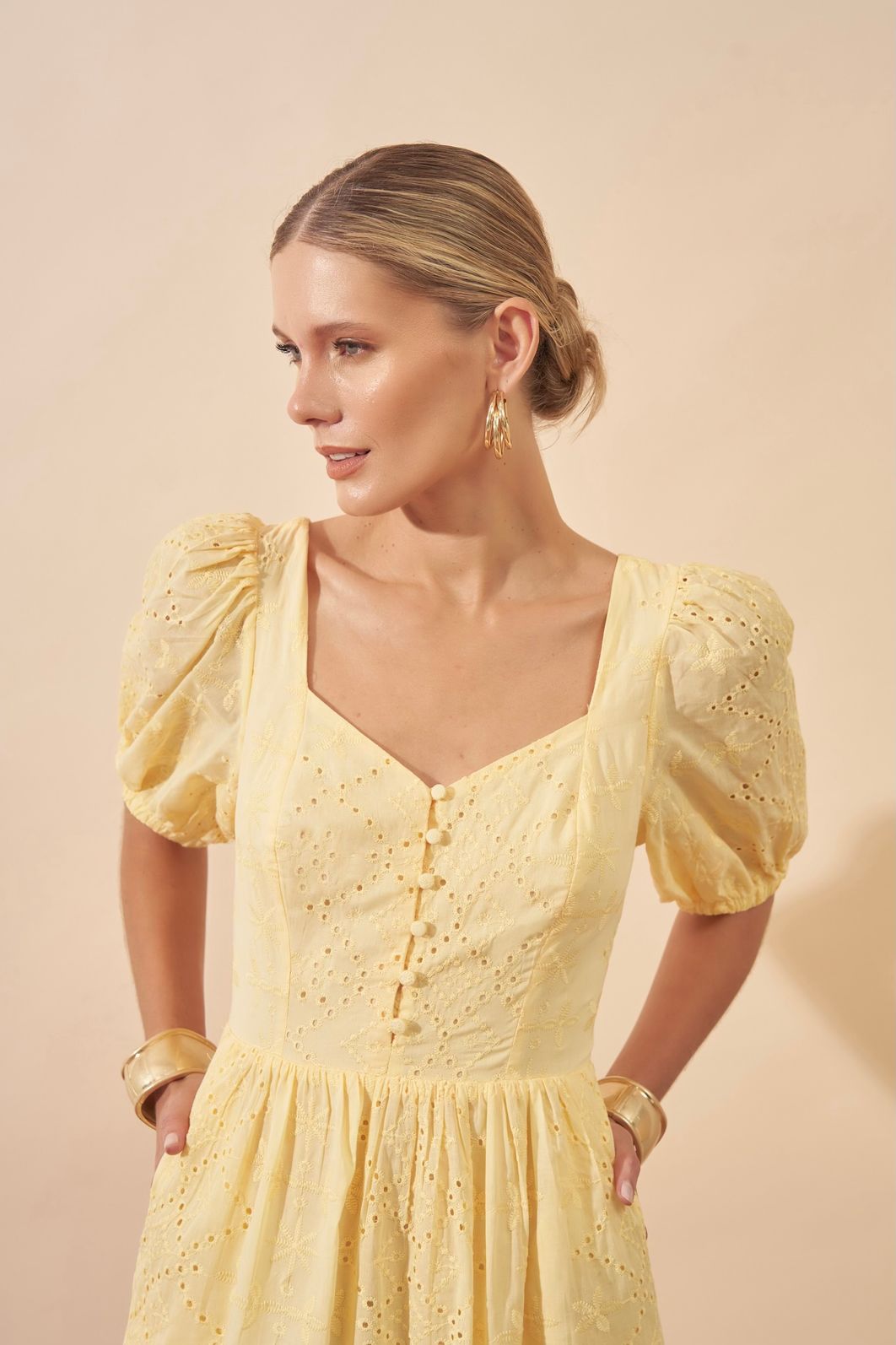 Vestido Laise Decote Princesa - Milalai Vestido Laise Decote Princesa - Milalai