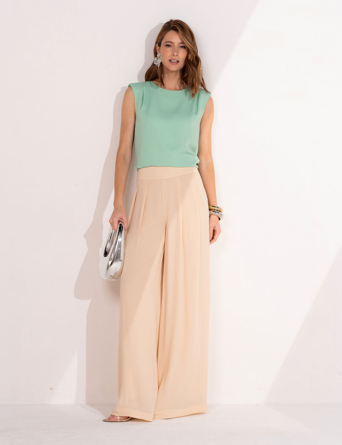 Blusa Naomi Crepe -Unique Chic Blusa Naomi Crepe -Unique Chic