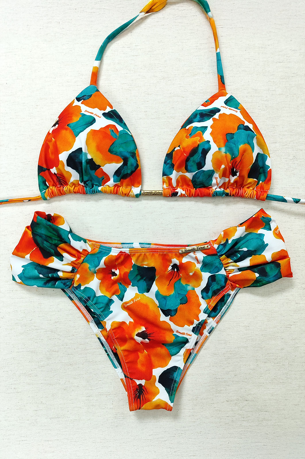 CONJUNTO LUNA | CORTININHA MÓVEL + BORBOLETA INTEIRA AQUARELA
