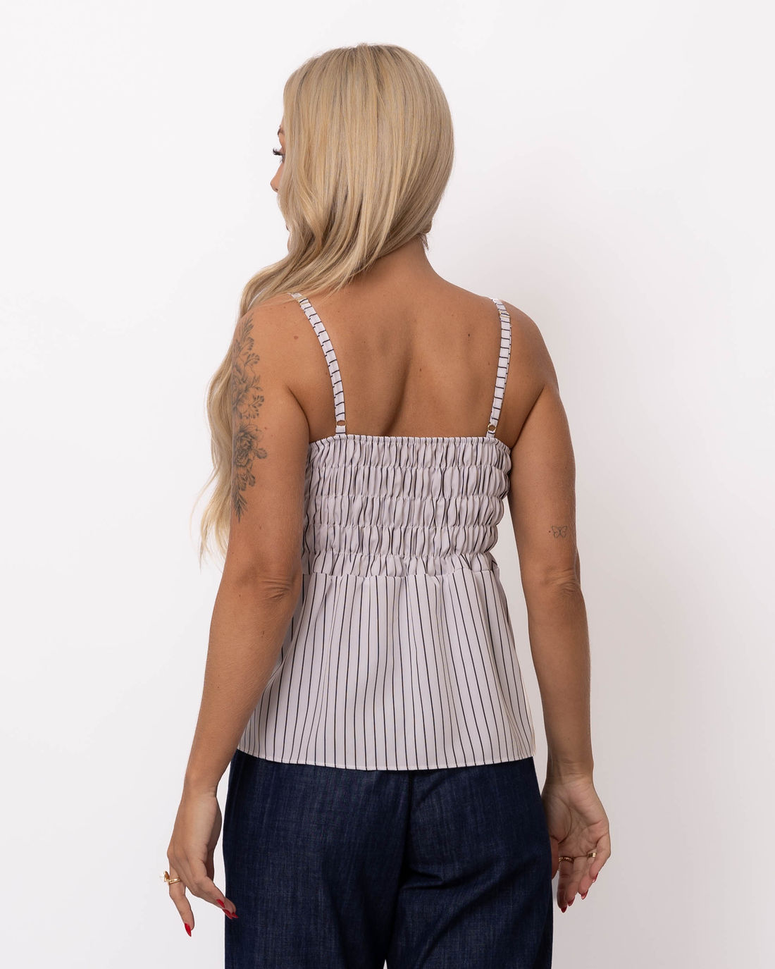 REGATA ALÇA FINA PEPLUM IRENE - BRANCO C/ LISTRAS REGATA ALÇA FINA PEPLUM IRENE - BRANCO C/ LISTRAS