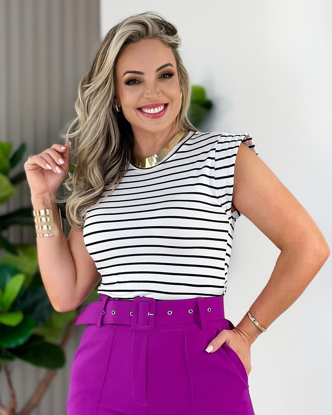 SHORT ALFAIATARIA C CINTO PAULA FUCSIA Loja Strass Loja Virtual