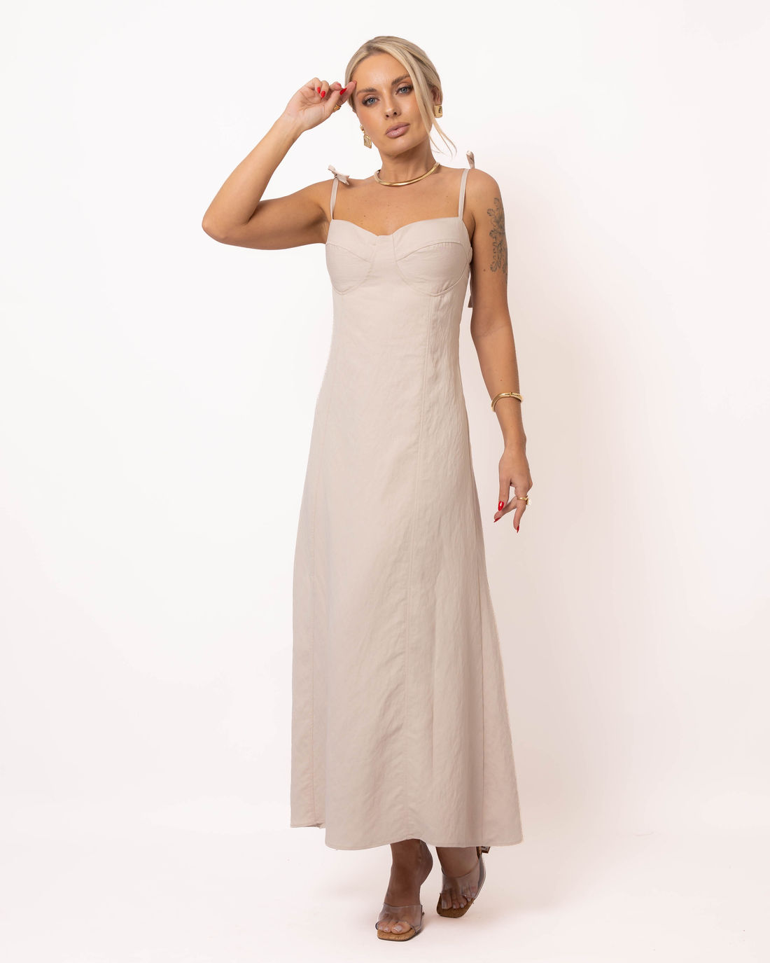 VESTIDO ALÇA FINA MILENA - BEGE CLARO VESTIDO ALÇA FINA MILENA - BEGE CLARO