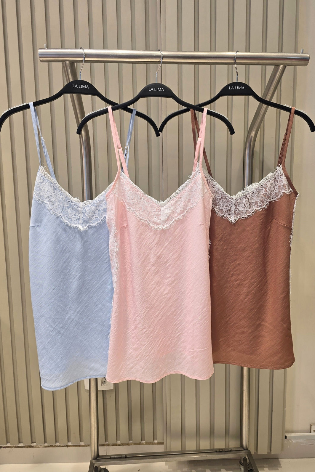 Blusa Doce Renda Alongada 3 Cores