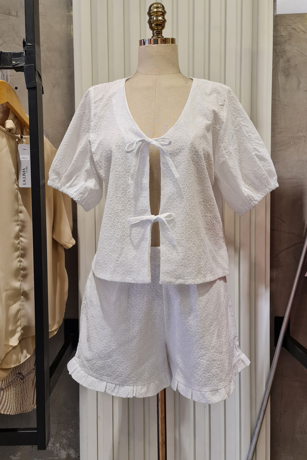 Batinha Laise Manga Curta Lacinhos 3 Cores