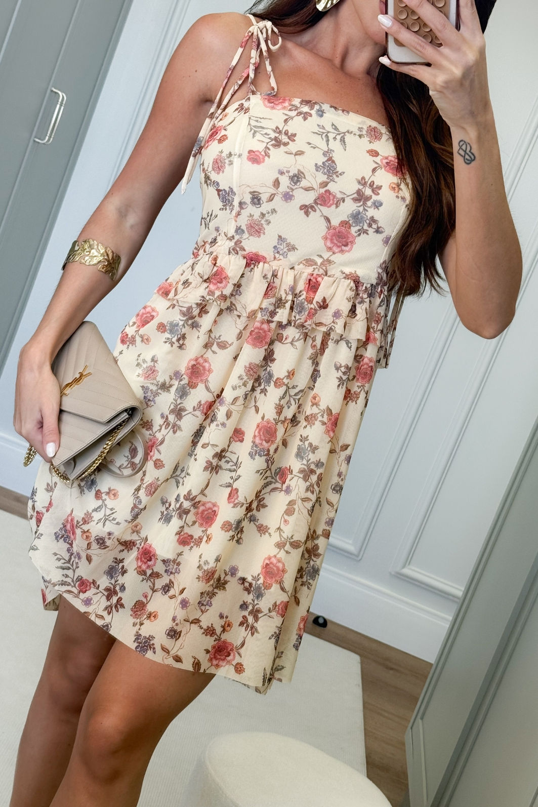 Vestido de Tule Floral  e Alças para Amarração 2 Cores