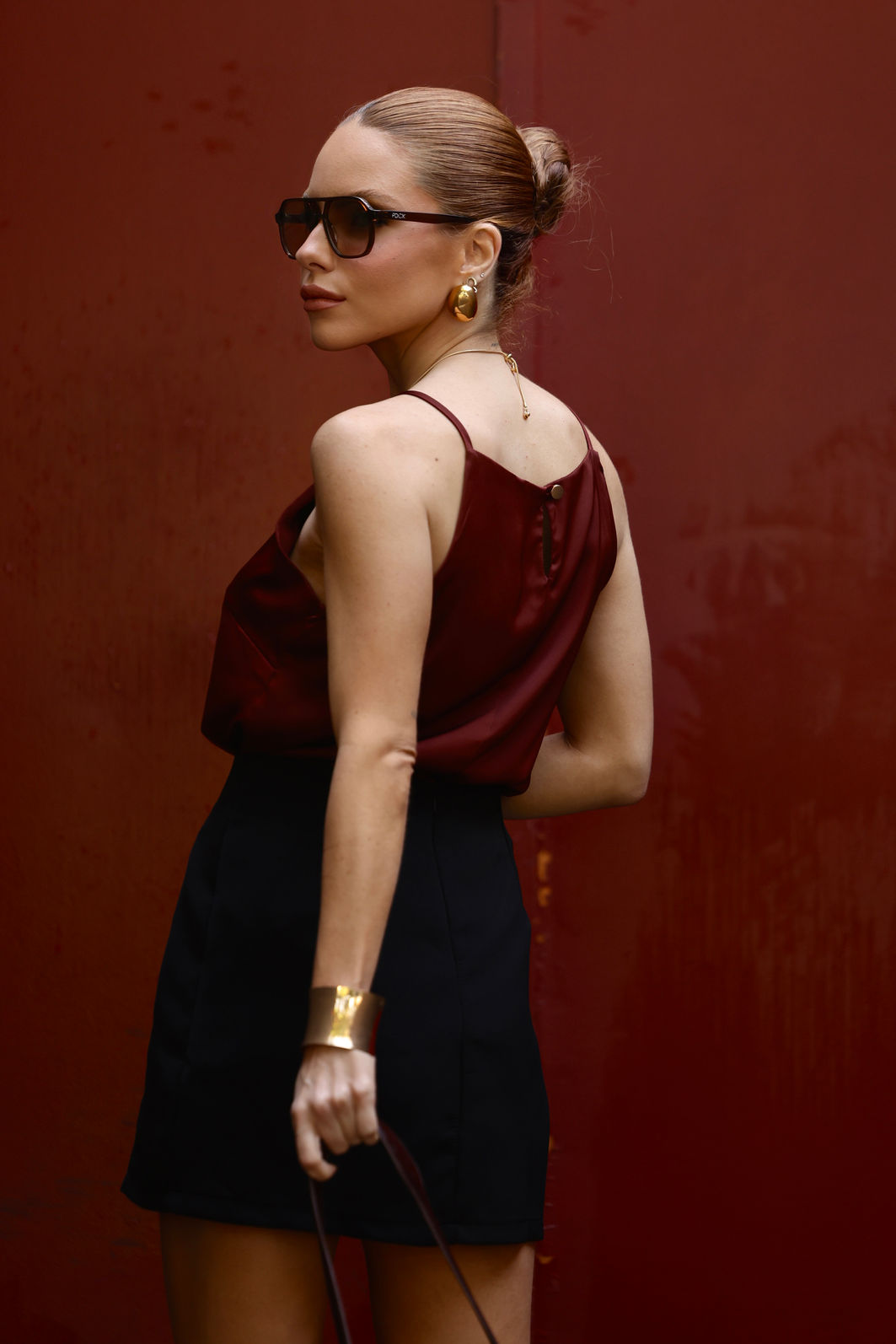 Alcinha Dupla de Cetim com Pigentes e Botão 3 Cores Alcinha Dupla de Cetim com Pigentes e Botão 3 Cores