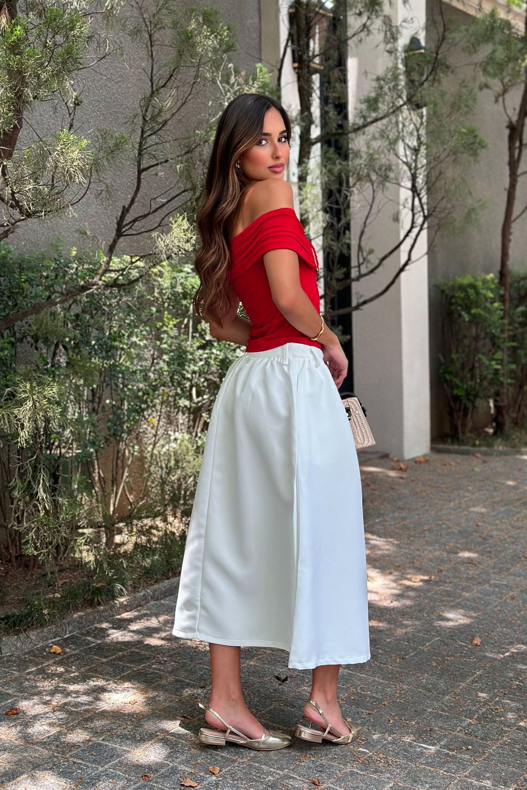 Blusa Ombro a Ombro Fivela 5 Cores Blusa Ombro a Ombro Fivela 5 Cores