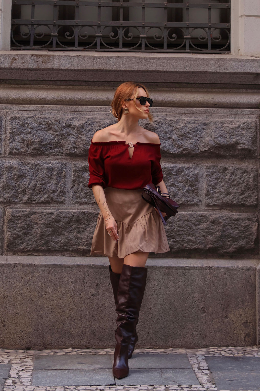 Blusa Ombro a Ombro Strass Boho 2 Cores Blusa Ombro a Ombro Strass Boho 2 Cores