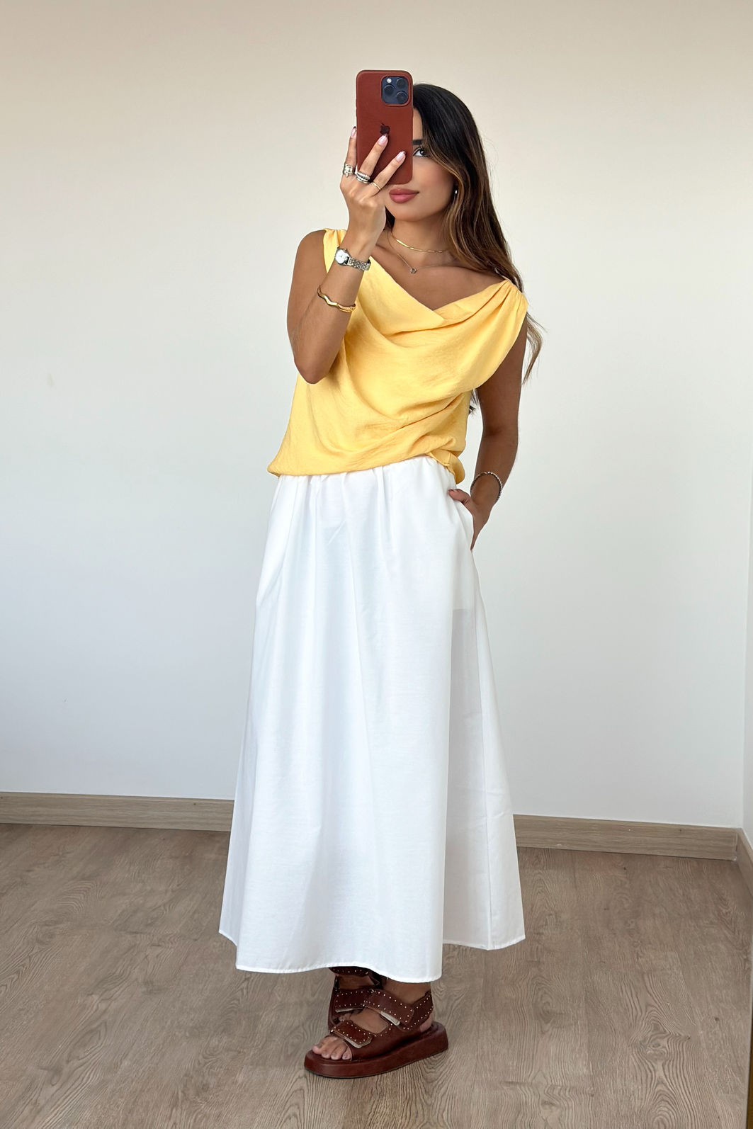 Saia Midi Longa Tricoline com Bolsos 3 Cores Saia Midi Longa Tricoline com Bolsos 3 Cores