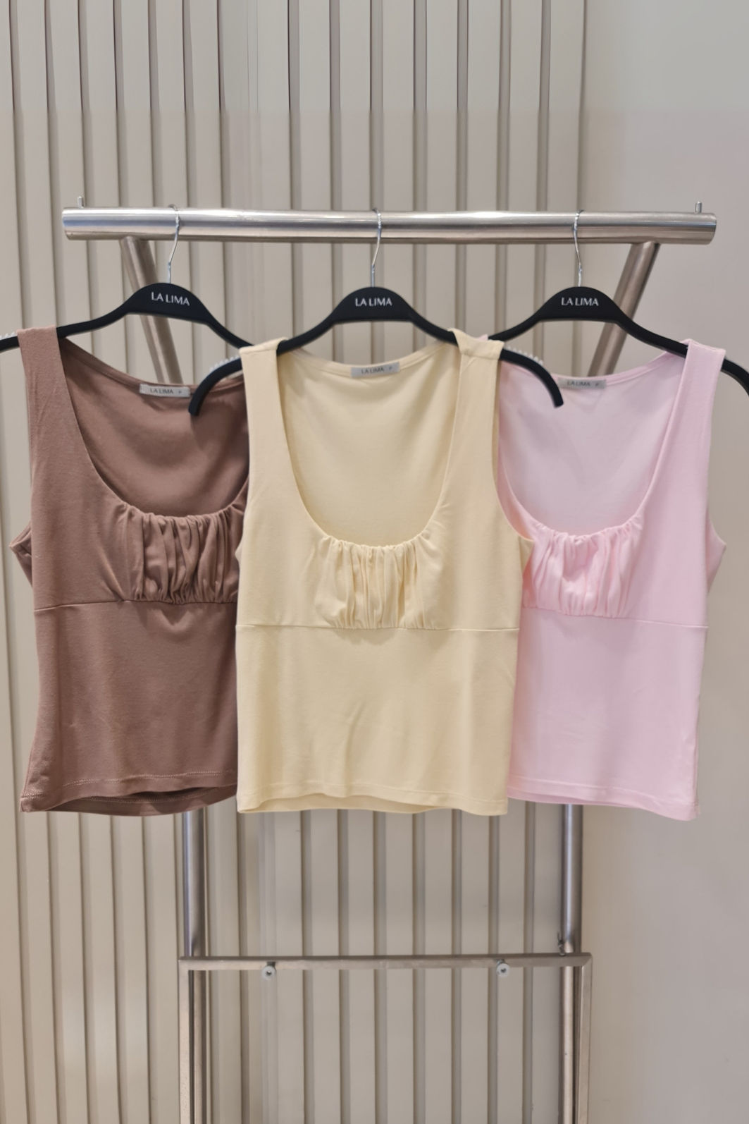 Regata com Busto Franzido Corselet 3 Cores Regata com Busto Franzido Corselet 3 Cores