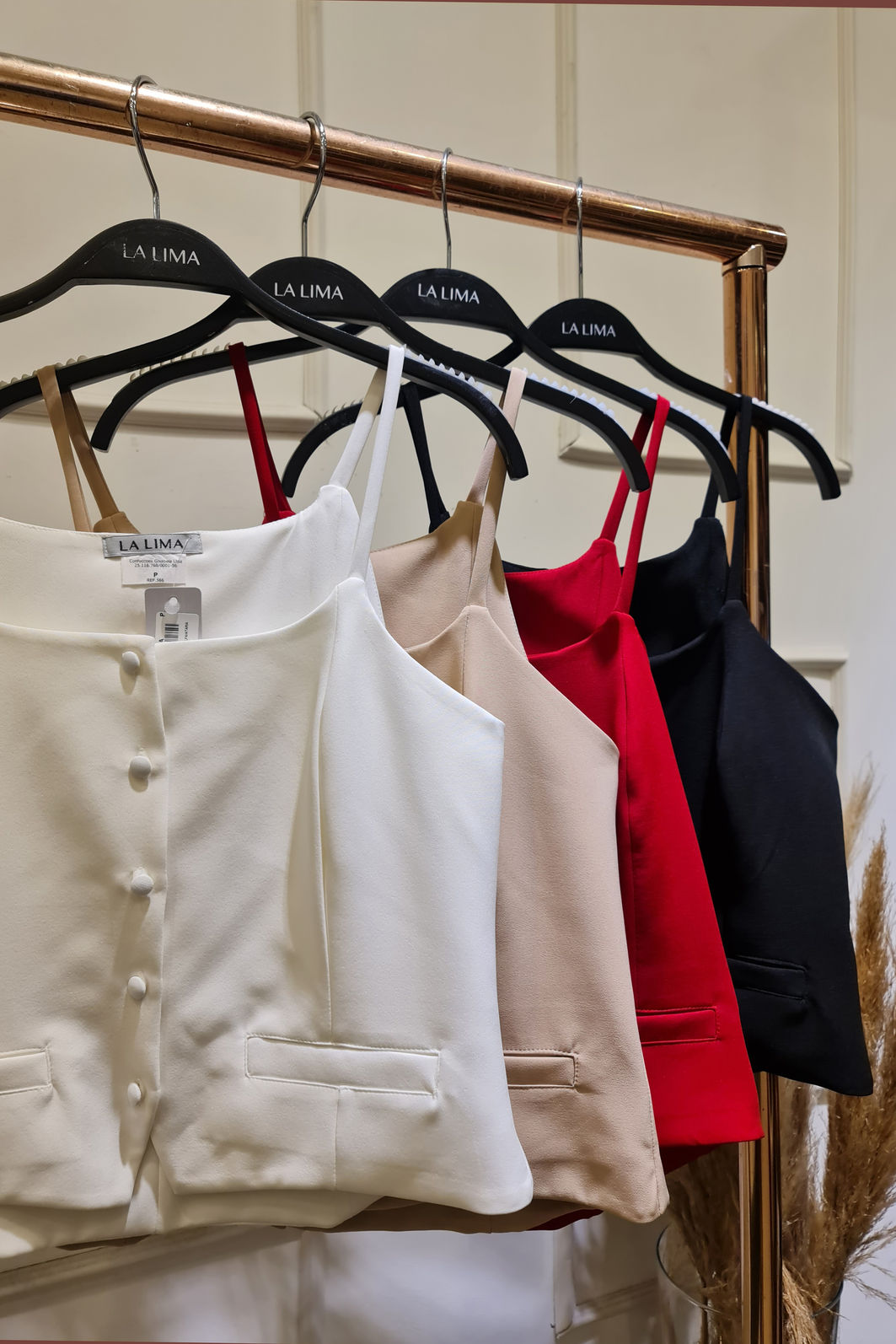 Colete Alça de Alfaiataria 4 Cores Colete Alça de Alfaiataria 4 Cores