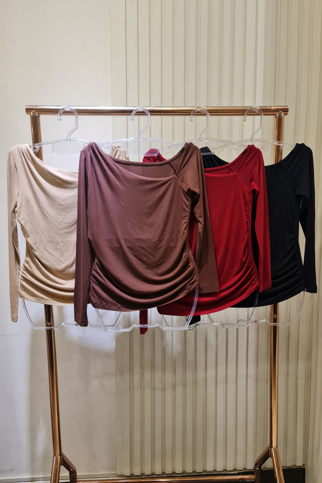 Blusa Manga Longa Decote Assimétrico 4 Cores