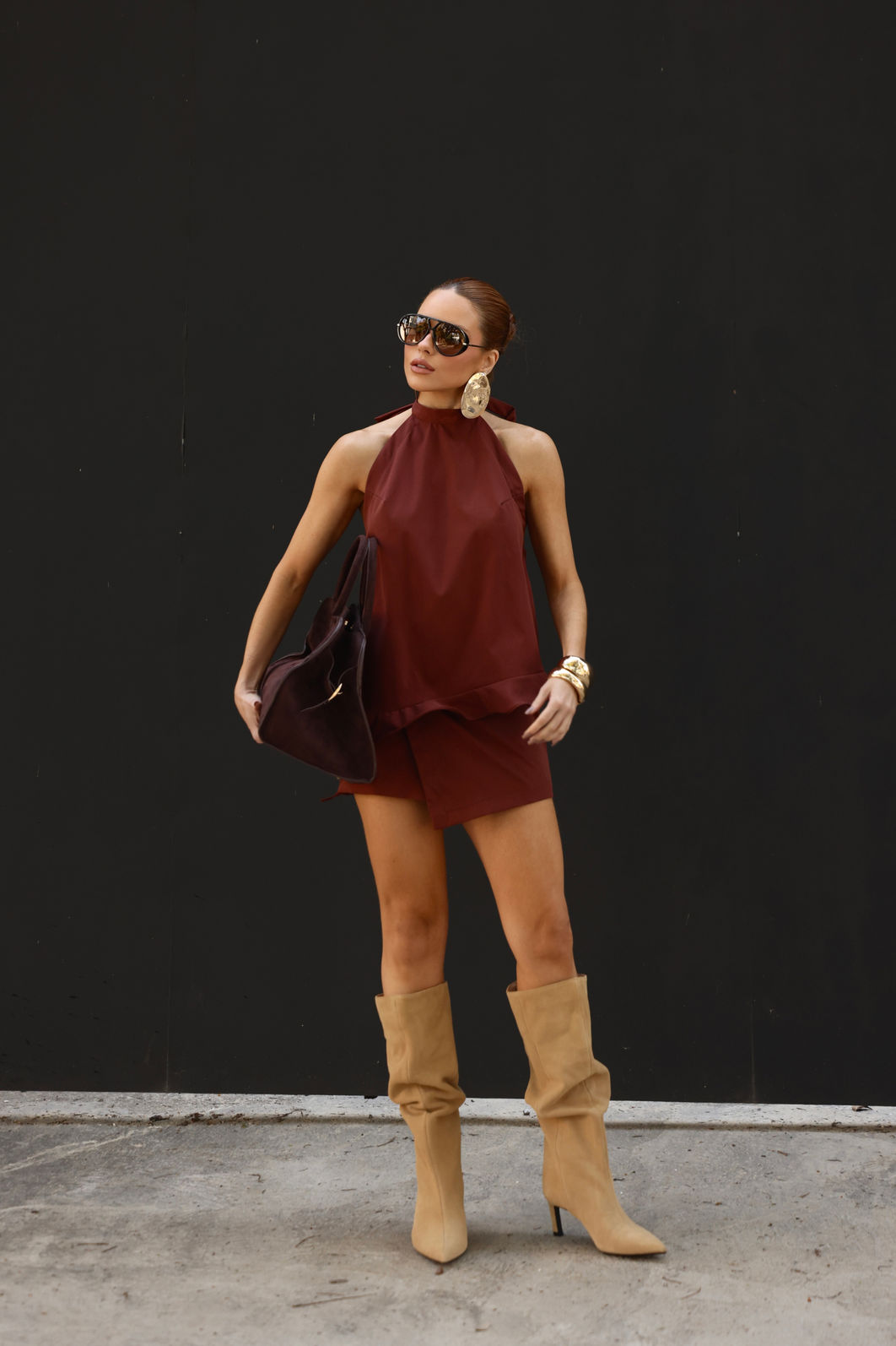 Blusa Frente U Babados Gola Alta 2 cores Blusa Frente U Babados Gola Alta 2 cores