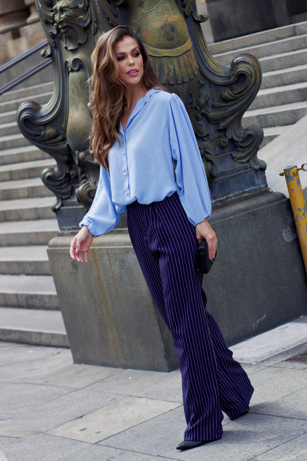 Calça Pantalona Listra Risca de Giz Calça Pantalona Listra Risca de Giz